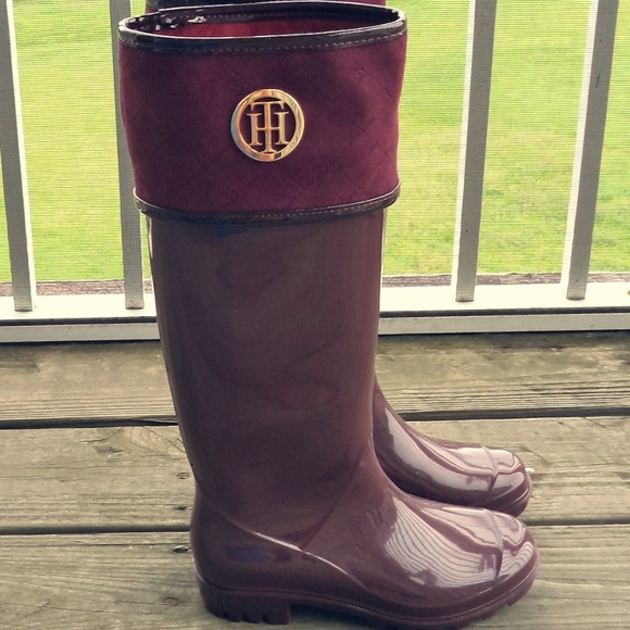 tommy hilfiger tall rain boots